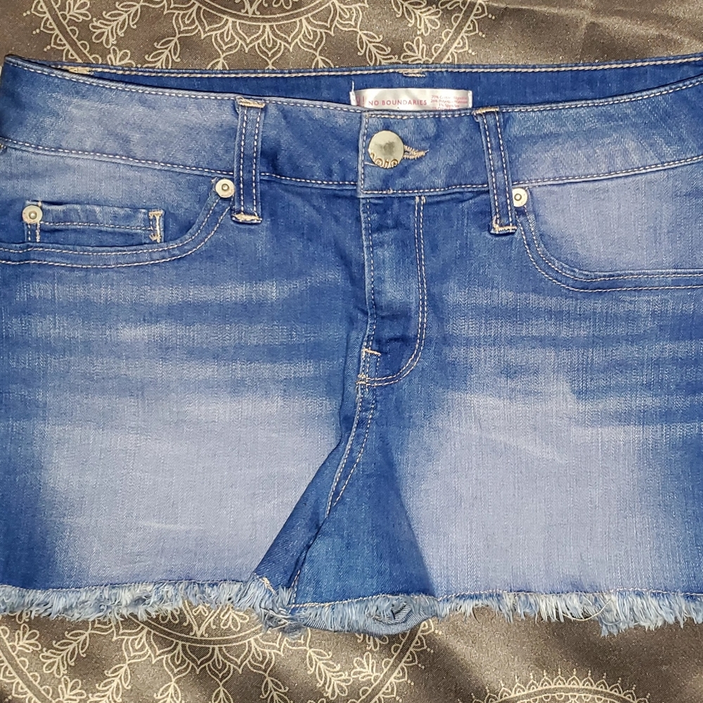 NoBo, Dasey Dukes, Short, Size 11 (L)